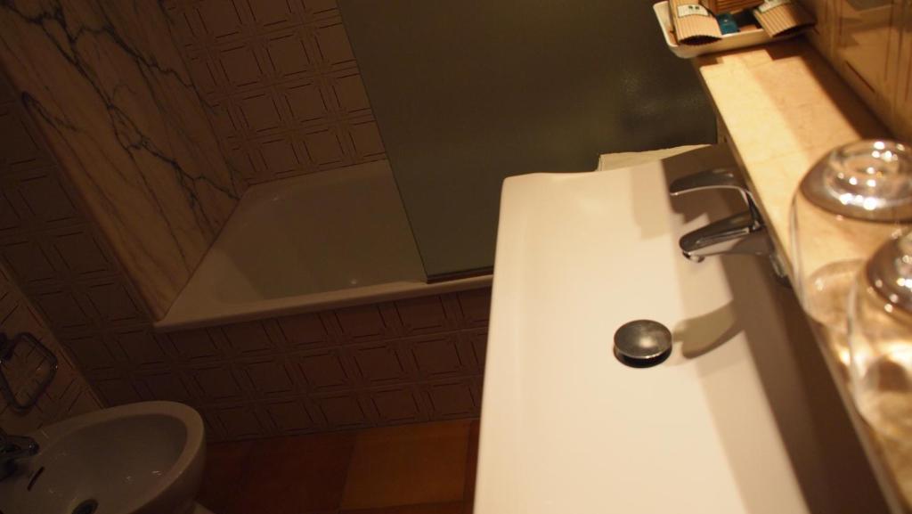 Hostal Miryam L' Escala Værelse billede