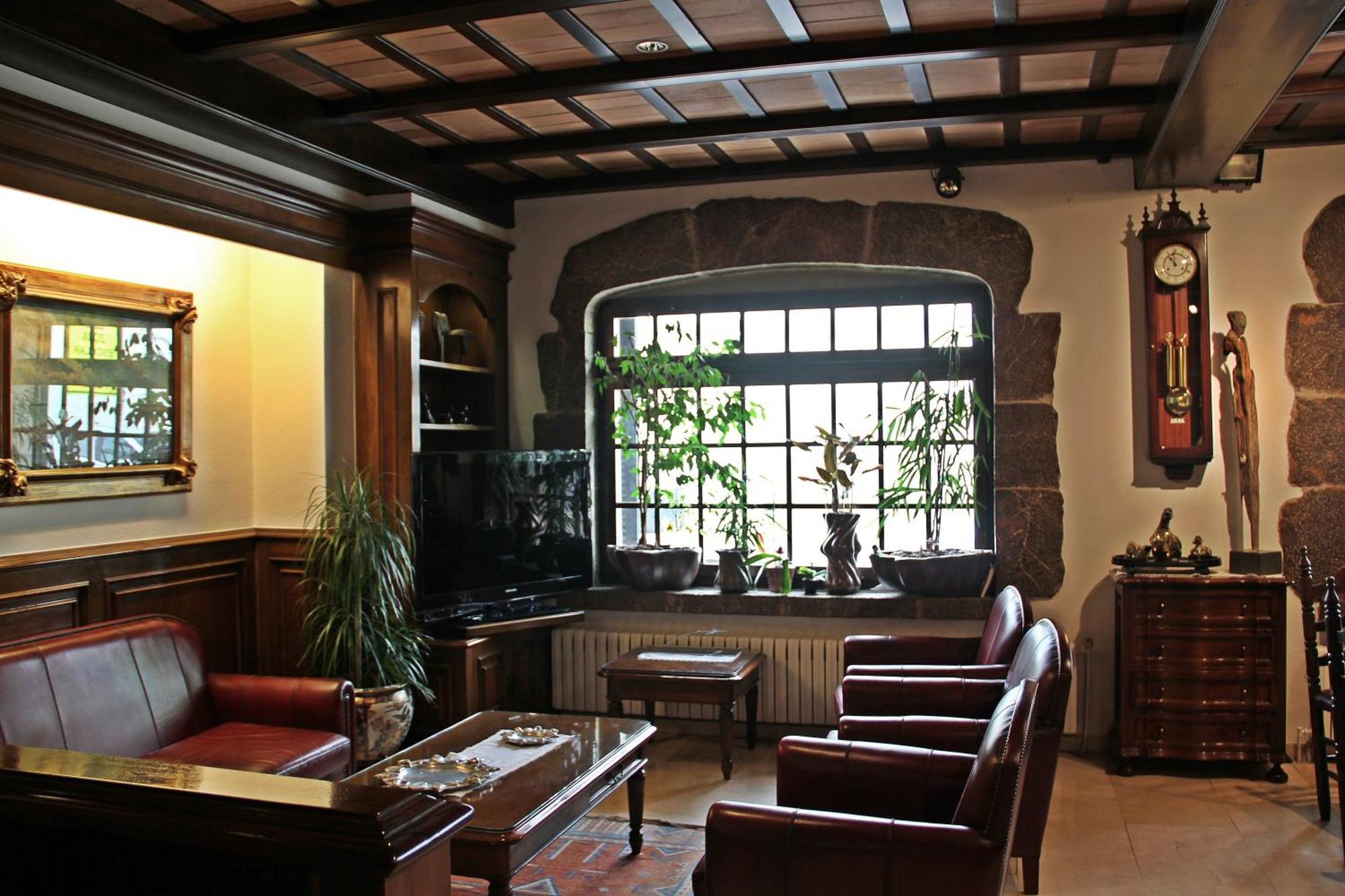 Hostal Miryam L' Escala Eksteriør billede