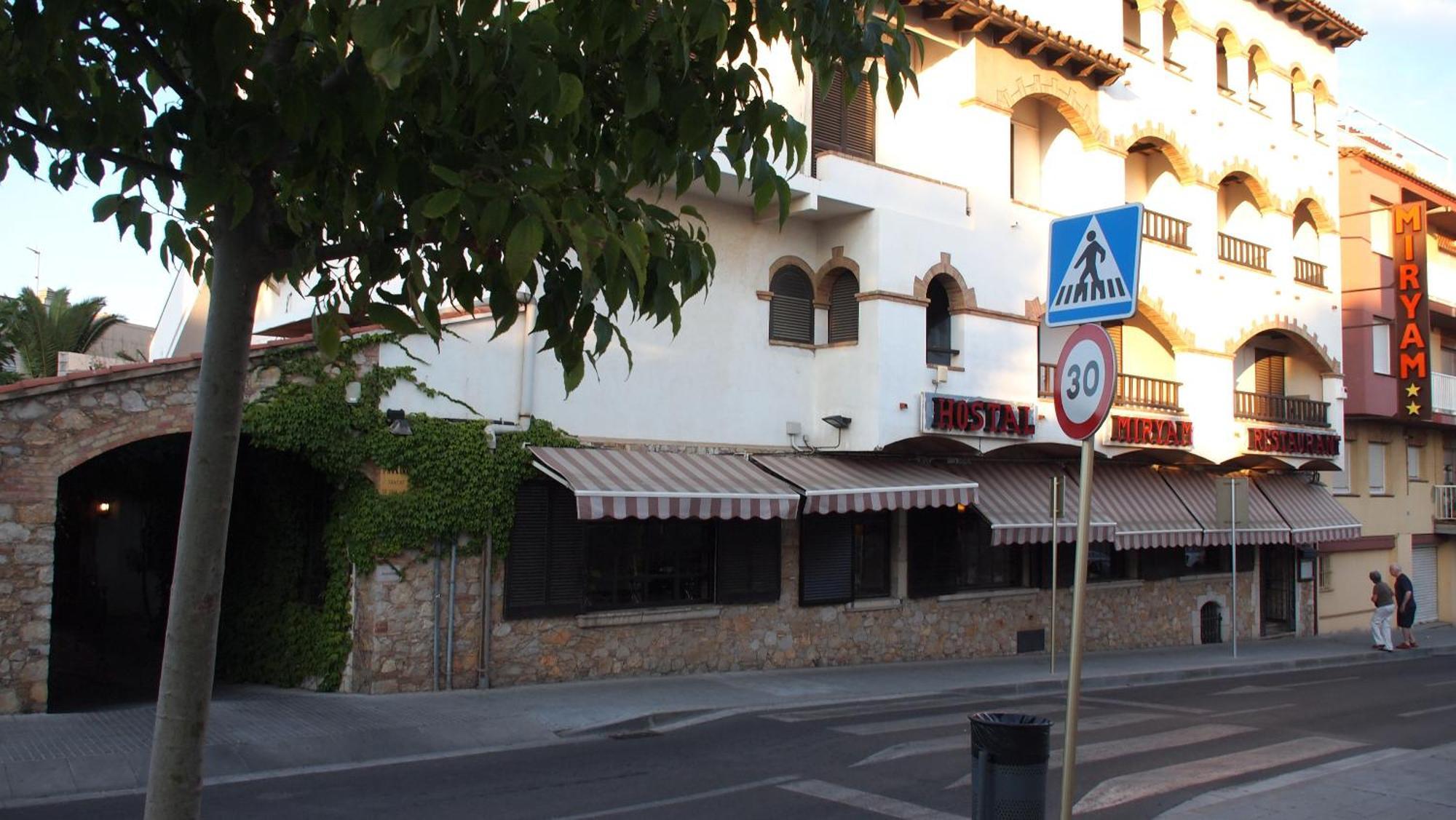 Hostal Miryam L' Escala Eksteriør billede
