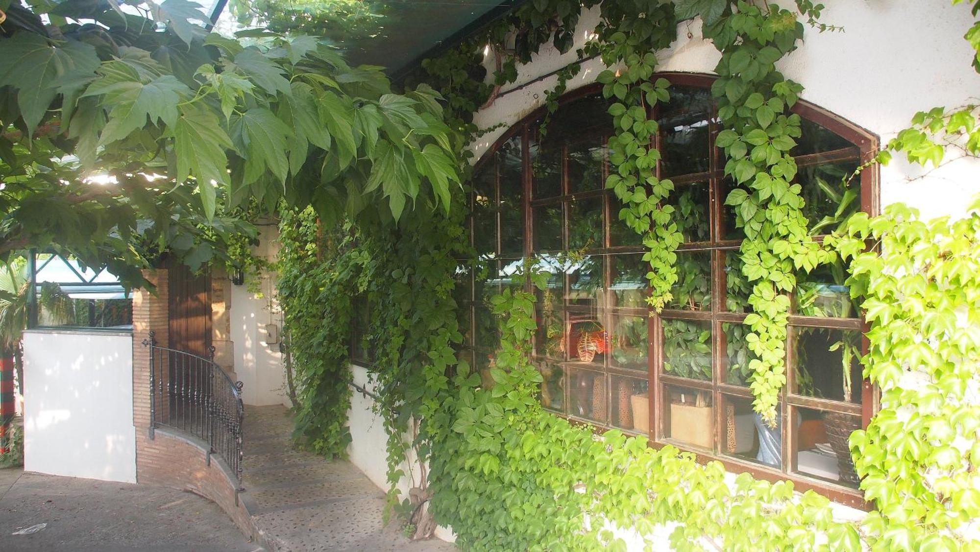 Hostal Miryam L' Escala Eksteriør billede